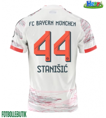 Bayern Munich Josip Stanisic #44 Bortatröja 2025-26 Kortärmad